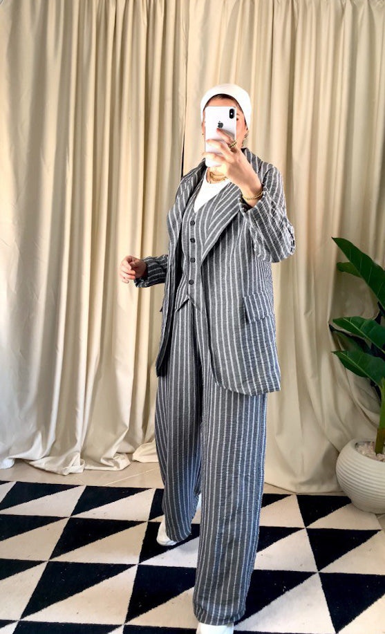 3-Piece Summer Set – Elegant & Practical