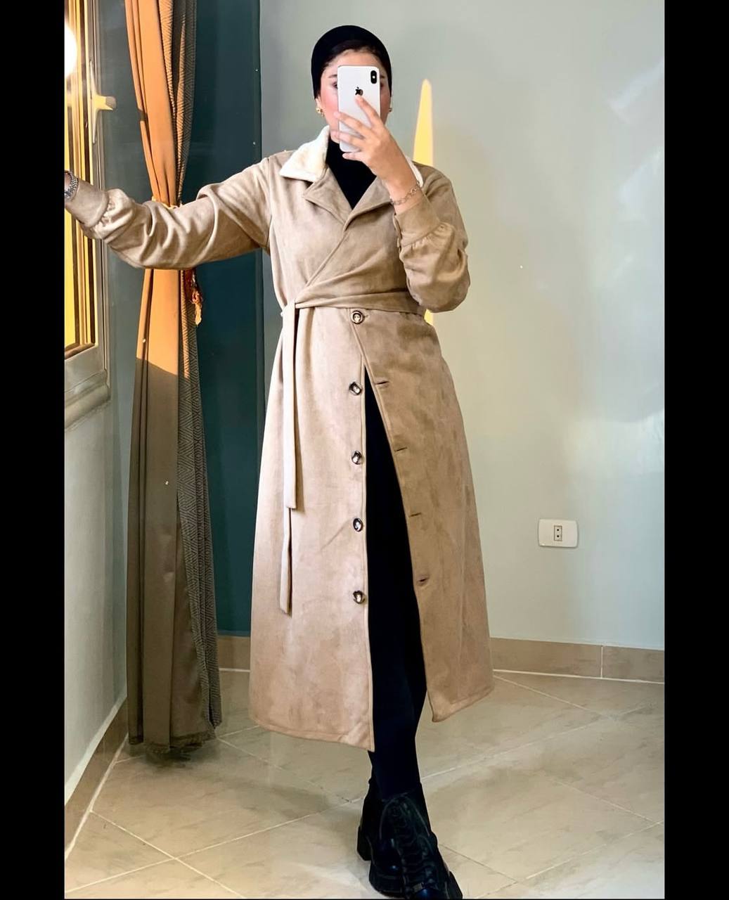 biege coat