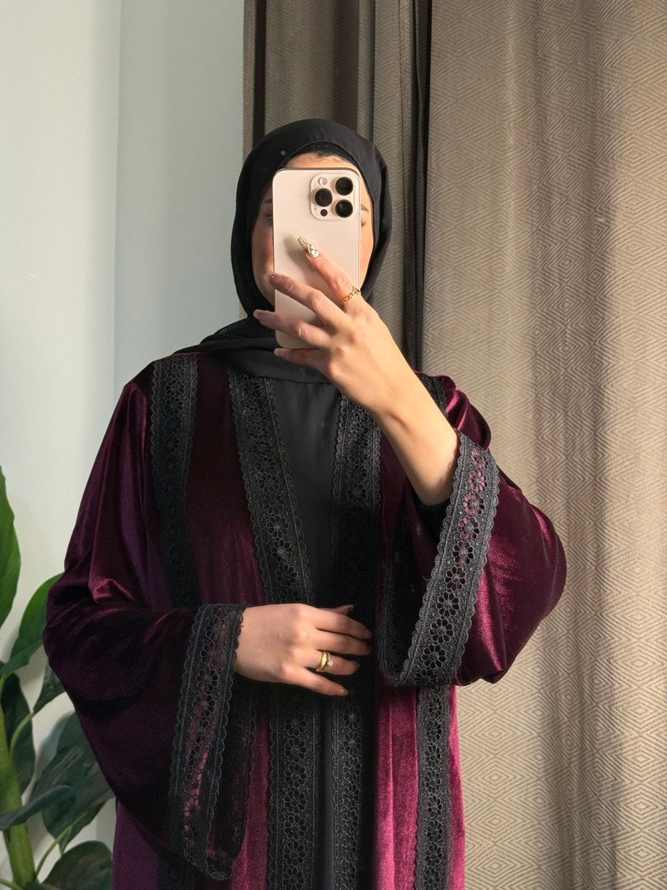 عبايه مخمل 3 قطع